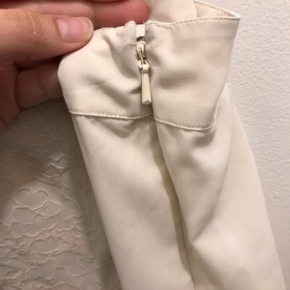 American Eagle Pleated Camisole Lace Medium - Picture 5 of 7